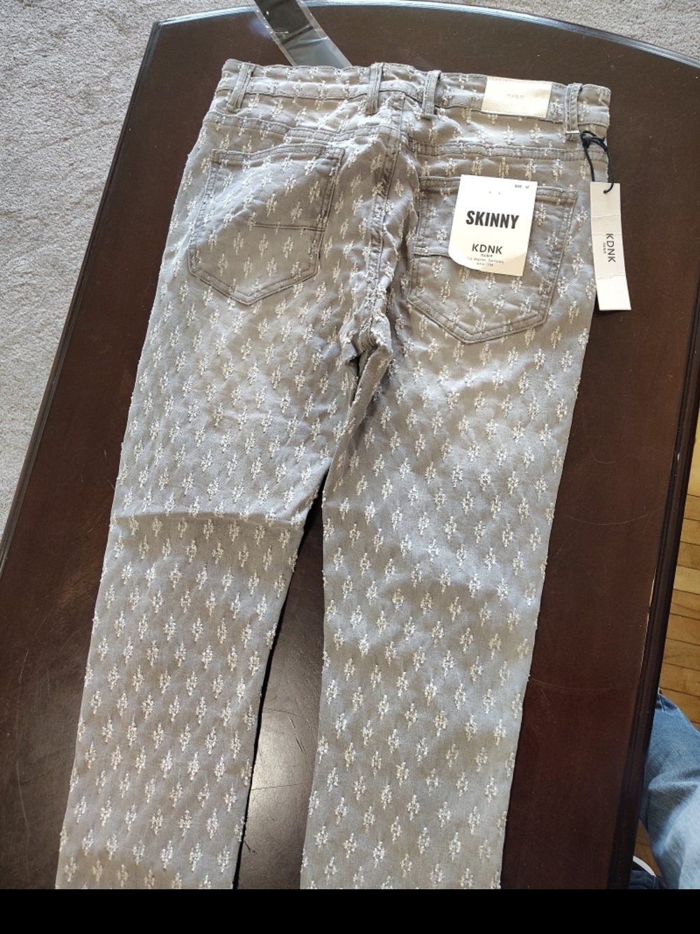 KDNK Skinny Jeans in Light Gray with Subtle Pattern
